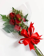 Load image into Gallery viewer, Presentation Bouquet of Roses
